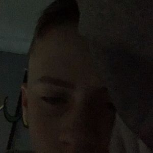 Meet your Posher, Elliot